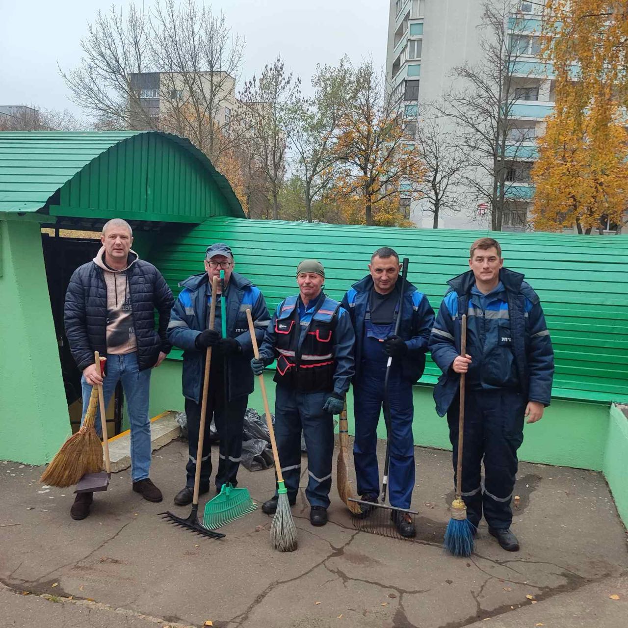 25.10.2025 года сотрудники  предприятия приняли участие в республиканском субботнике