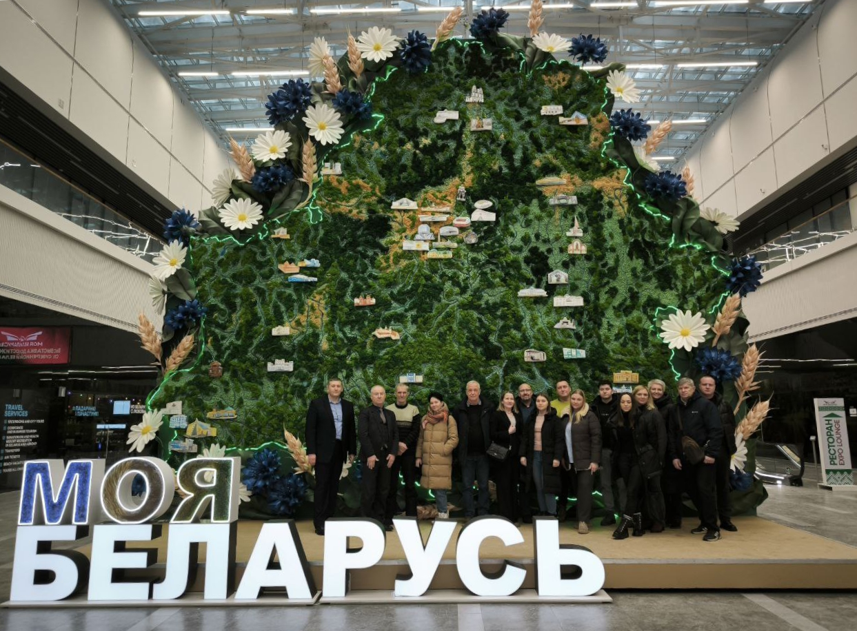 Коллектив УП «МАФ» посетил выставку достижений суверенной Беларуси